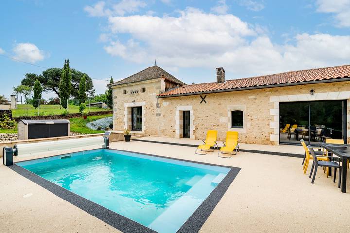 Maison de vacances pour 12 personnes, avec piscine ainsi que jardin et terrasse - 1