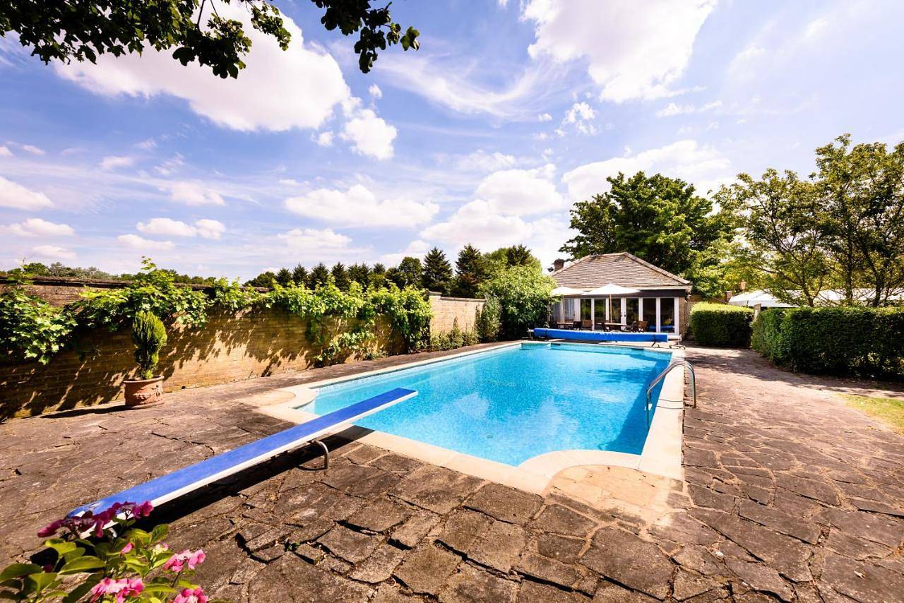 Business Single Room in Cambridge, Cambridgeshire