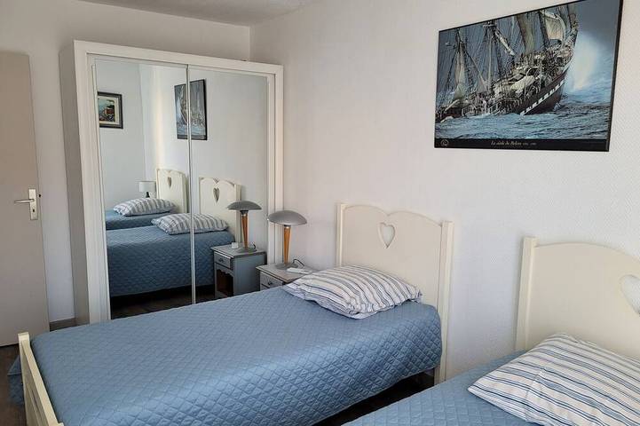 Gîte pour 6 personnes, avec piscine ainsi que jardin et balcon dans Base Nature François Léotard - 4