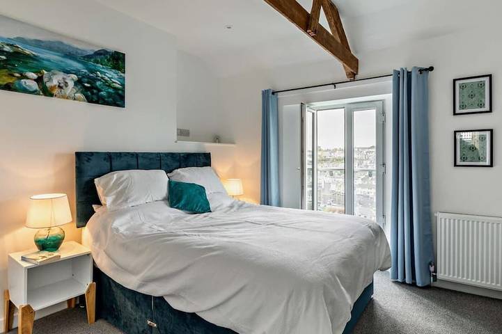 3 Bed in Brixham in Brixham, Torbay