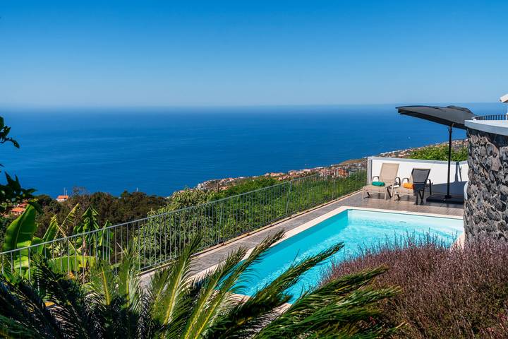 Location de vacances pour 6 personnes, avec jardin dans Arco da Calheta - 3