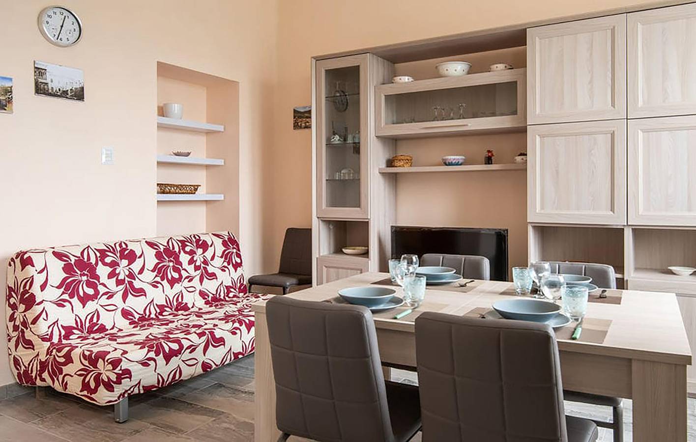 Ganze Ferienwohnung, Gemütliches 1BR mit Annehmlichkeiten in Montevecchio, Guspini