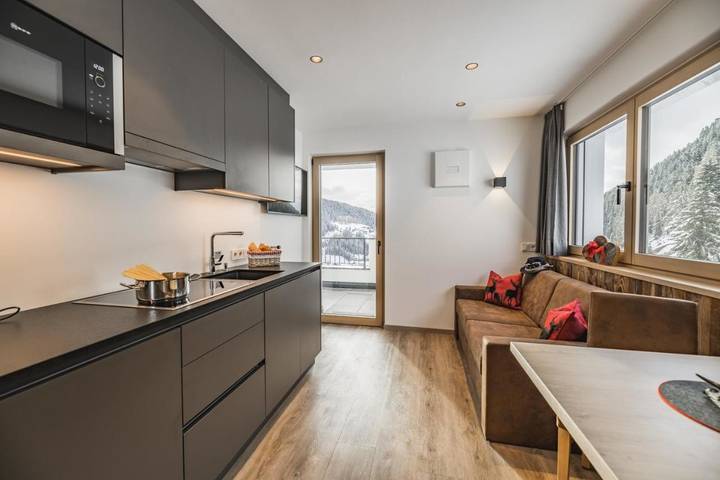 Gîte pour 6 personnes, avec vue et jardin, adapté aux familles à Wolkenstein - 4