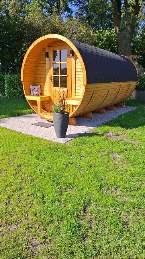 Camping für 4 Personen, mit Terrasse und Garten sowie Ausblick im Emsland