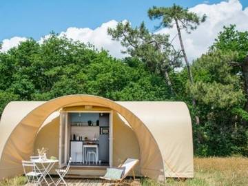 Bungalow für 4 Personen in Saint-Bonnet-le-Château, Montbrison, Bild 1