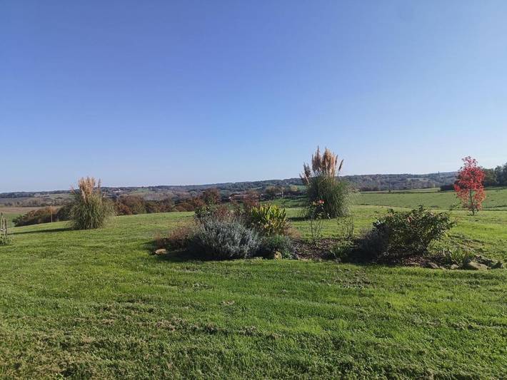 Location de vacances pour 3 personnes, avec sauna et jardin ainsi que piscine et jacuzzi à Bazas - 4