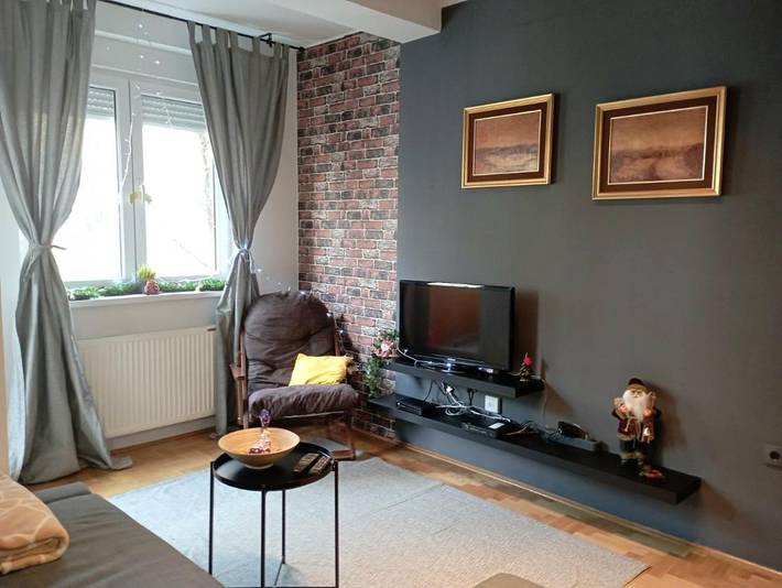 Gîte pour 3 personnes, avec Balcon ainsi que Terrasse et Vue à Novi Sad