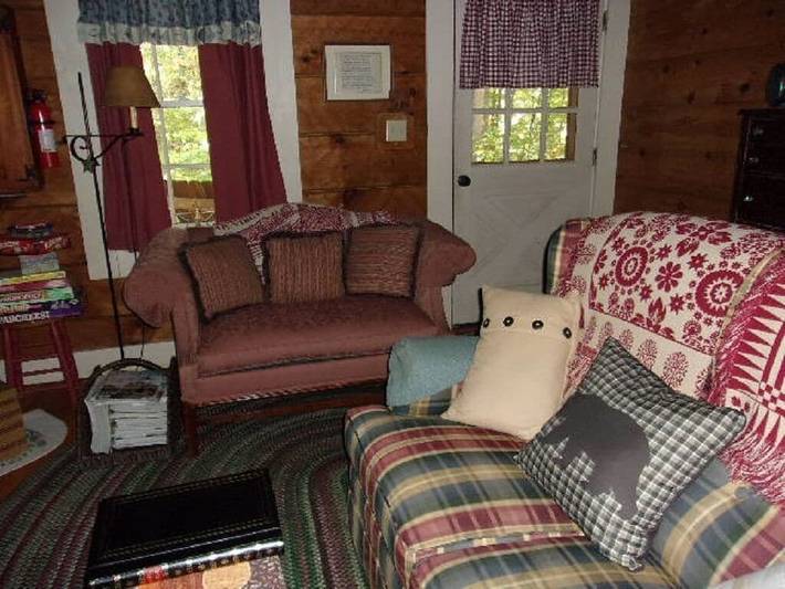 Log cabin for 4 people, with garden and terrace in Virginia