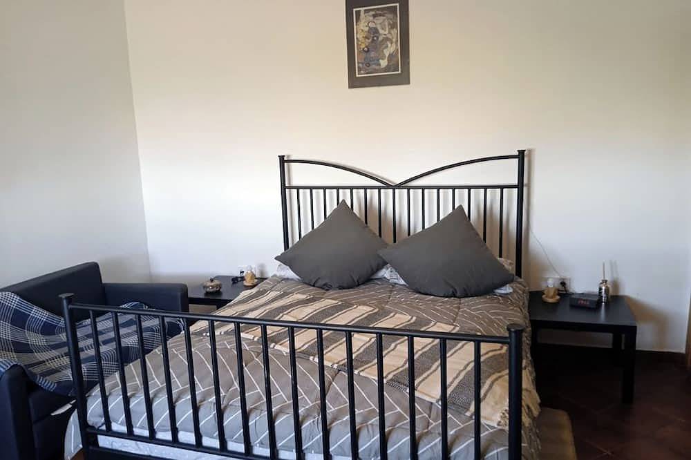 Entire apartment, Vacation apartment on a quiet finca in San Juan de la Rambla, North Tenerife