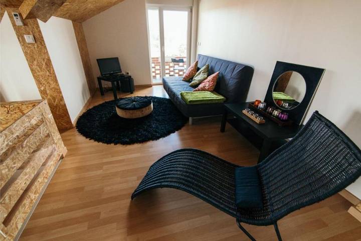 Gîte pour 5 personnes, avec piscine ainsi que jardin et terrasse dans Ponte de Vagos - 2