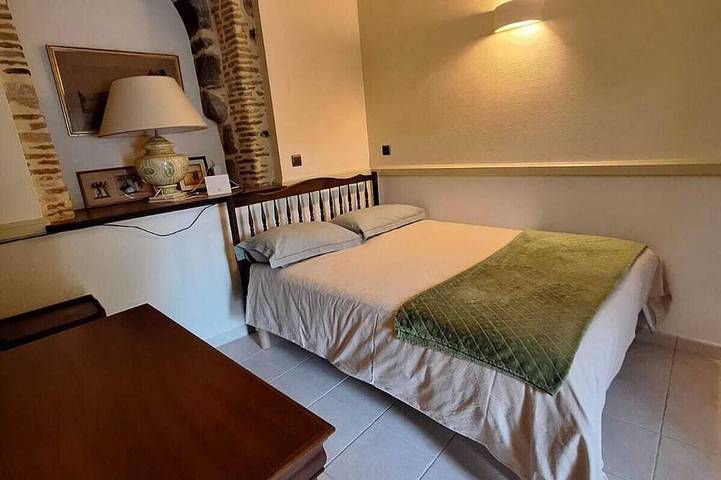 Gîte pour 3 personnes à Beaulieu-sur-Dordogne - 2