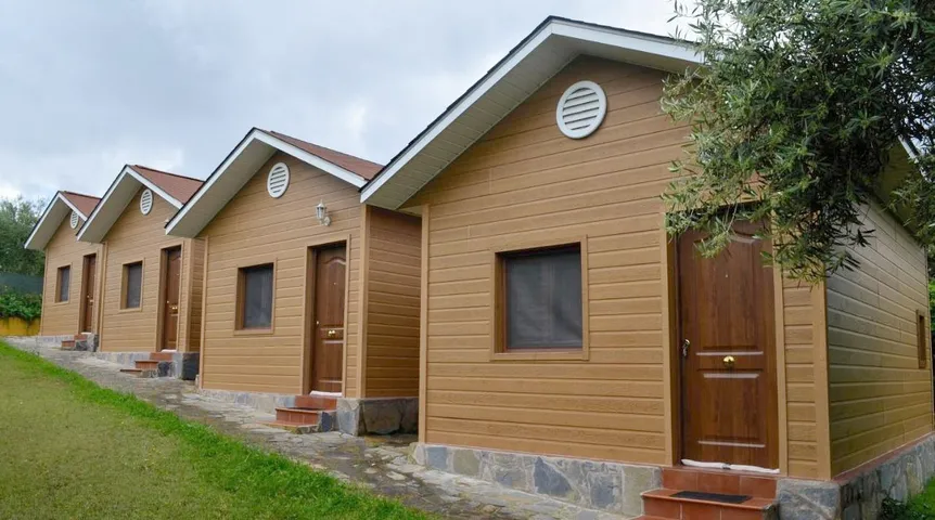 Casa rural para 3 personas, con terraza y piscina además de vistas y jardín - 1