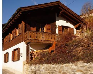 Ferienhaus für 6 Personen, mit Balkon und Garten in Graubünden
