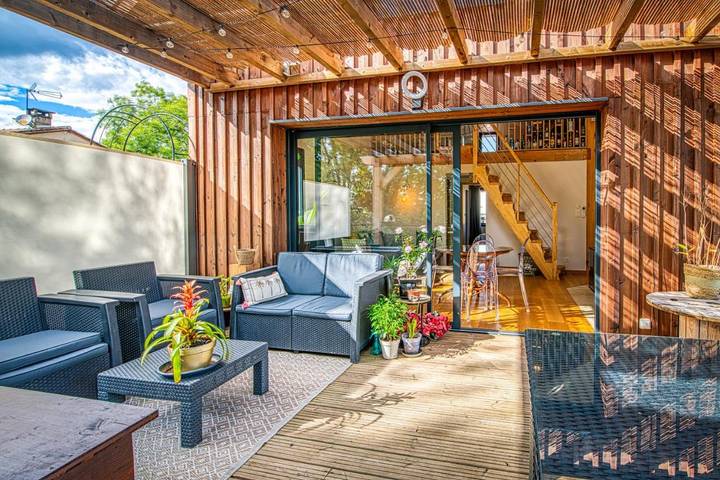 Gîte pour 2 personnes, avec Balcon et Jacuzzi ainsi que Terrasse et Jardin à Coulounieix-Chamiers - 3