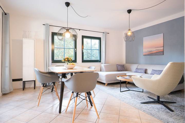 Ferienwohnung für 3 Personen, mit Terrasse und Garten