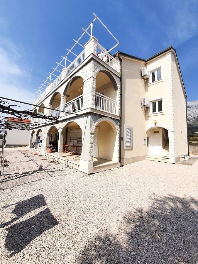 Maison d’hôte pour 4 personnes, avec vue ainsi que terrasse et jardin à Orebić