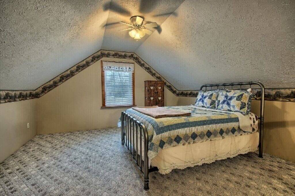 Wildflower Cabin — A Secluded Retreat for Relaxation, Romance, and Nature in Hocking Hills