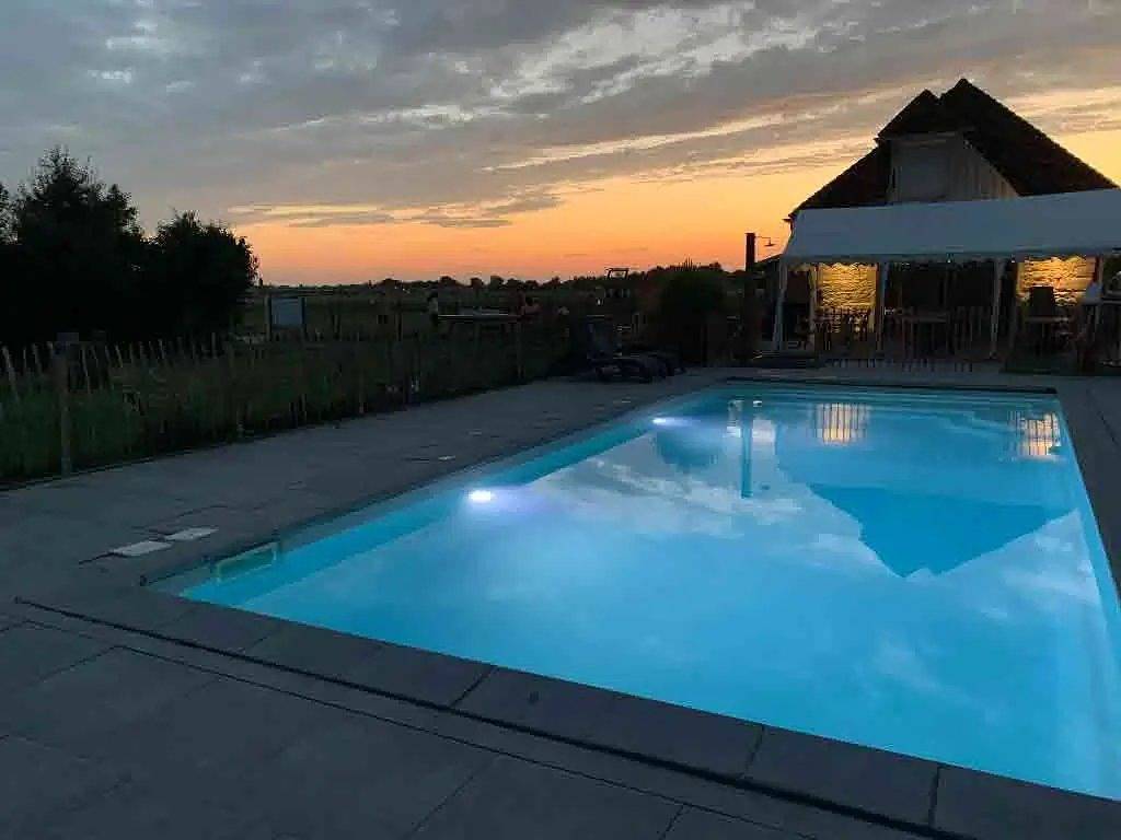 Camping 3 étoiles - Piscine  - ccbgdha in Arc-et-Senans, Doubs