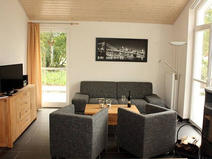 Ferienhaus für 5 Personen, mit Whirlpool und Terrasse sowie Garten und Sauna in Nordhorn - 3