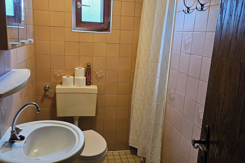 Ganze Wohnung, Apartment with Garden View in the Hünsruck-Hochwald,Pet Friendly in Oberhambach, Nahetal