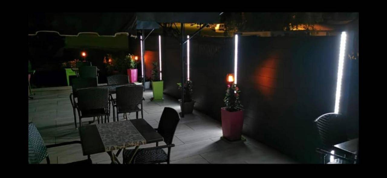 Hôtel Le Bambi in Baume-les-Dames, Doubs