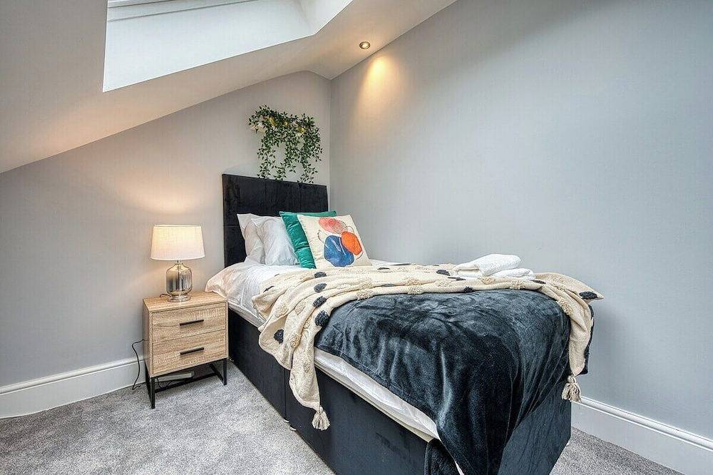 Stunning 6 bed in Nottingham - Sleeps 16 in Nottingham, Midlands del Este