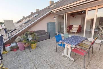 Gîte pour 5 personnes, avec terrasse dans Plage du Fogeo
