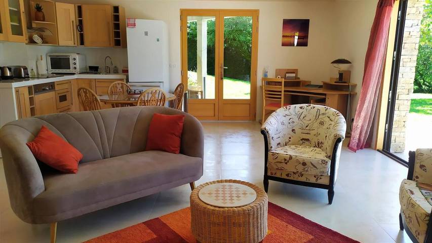 Apartamento de vacaciones para 2 personas, con jardín y vistas - 1