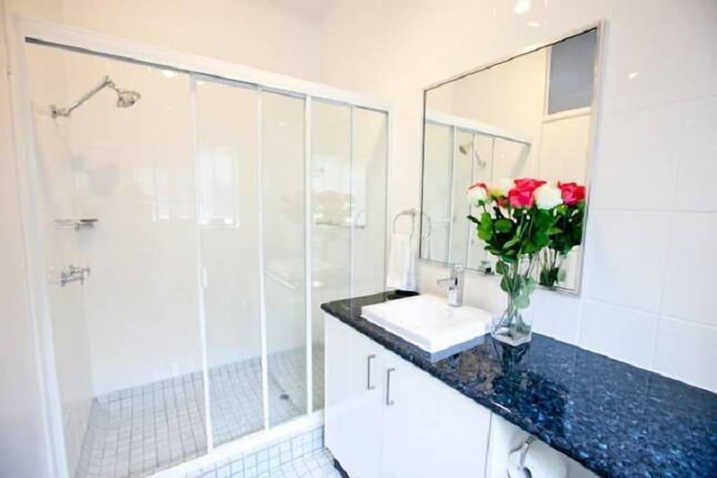 Reihenhaus Nr. 6, Marlin Tce auf Mudlo in Port Douglas, Far North Queensland