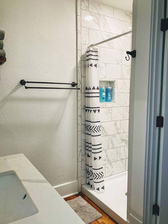 Entire house for your family while on vacation or extended work stay. in Hutchinson, Reno County