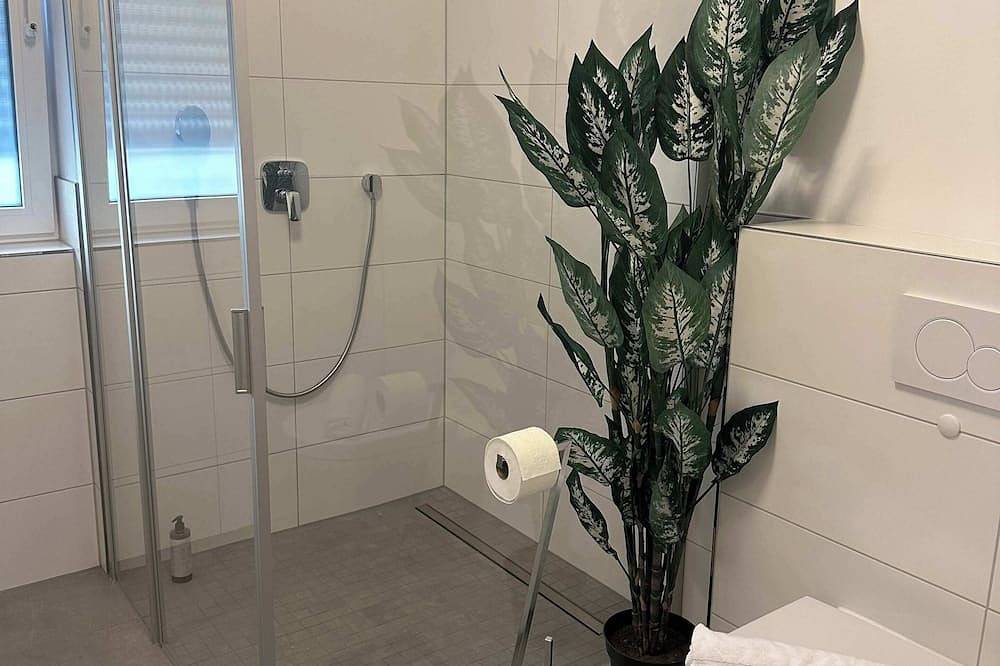 Ganze Wohnung, Lit Living: Luxus | Box Spring | Parking | Garden in Ludwigshafen, Kurpfalz