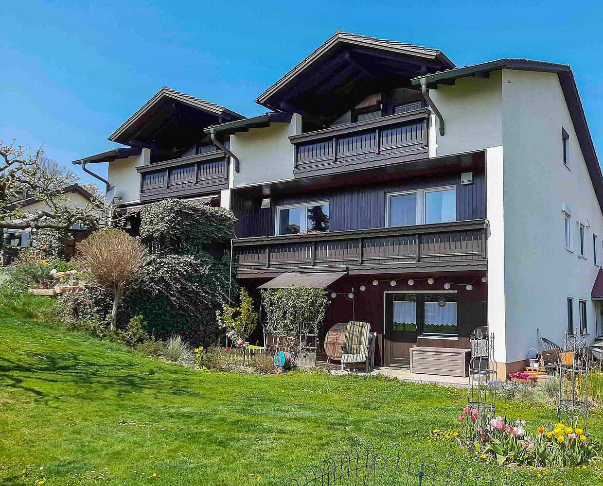 Ferienwohnung am Hasenweg - Ferienwohnung Edelweiß mit Garten in Ruhstorf an der Rott, Ostbayern