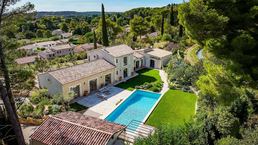 Villa pour 13 personnes, avec terrasse et jardin à Maussane-les-Alpilles
