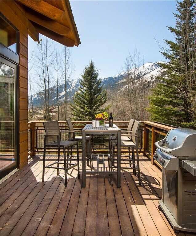 Vacation rental for 8 people, with hot tub and balcony in Teton Village