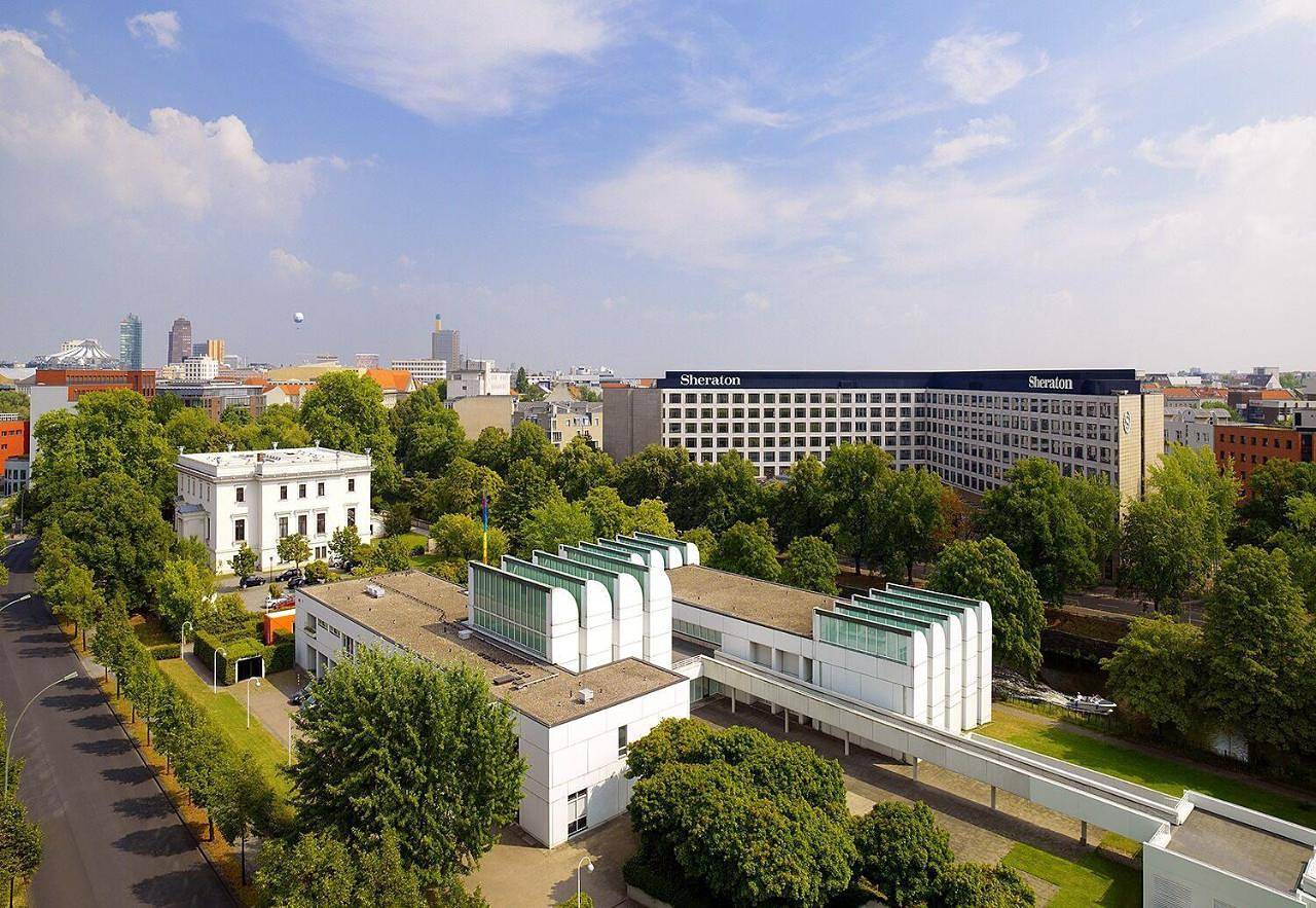Sheraton Berlin Grand Hotel Esplanade in Centro de Berlín, Berlín