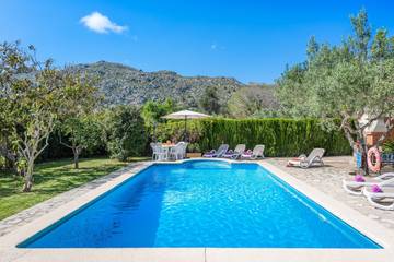 Villa in Pollença, Serra de Tramuntana für 8 