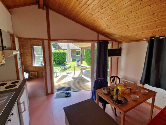 Gîte pour 8 personnes, avec piscine et terrasse à Saint-Geniez-d'Olt - 3