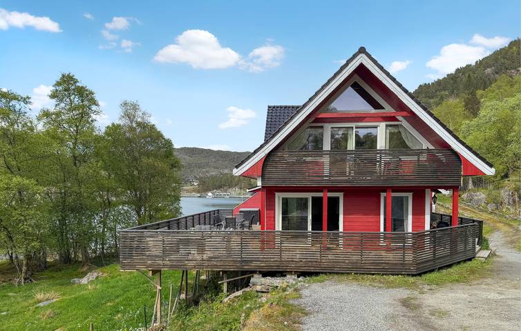 Ferienhaus für 10 Personen, mit Terrasse in Hardangerfjord