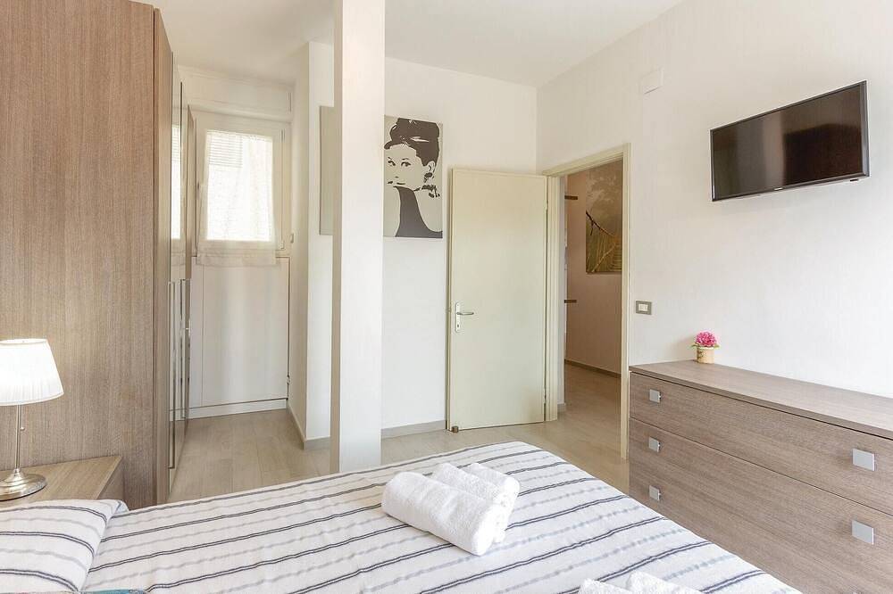 Geheel appartement, Mooi appartement in Lido di Camaiore. in Lido di Camaiore, Italiaanse Rivièra