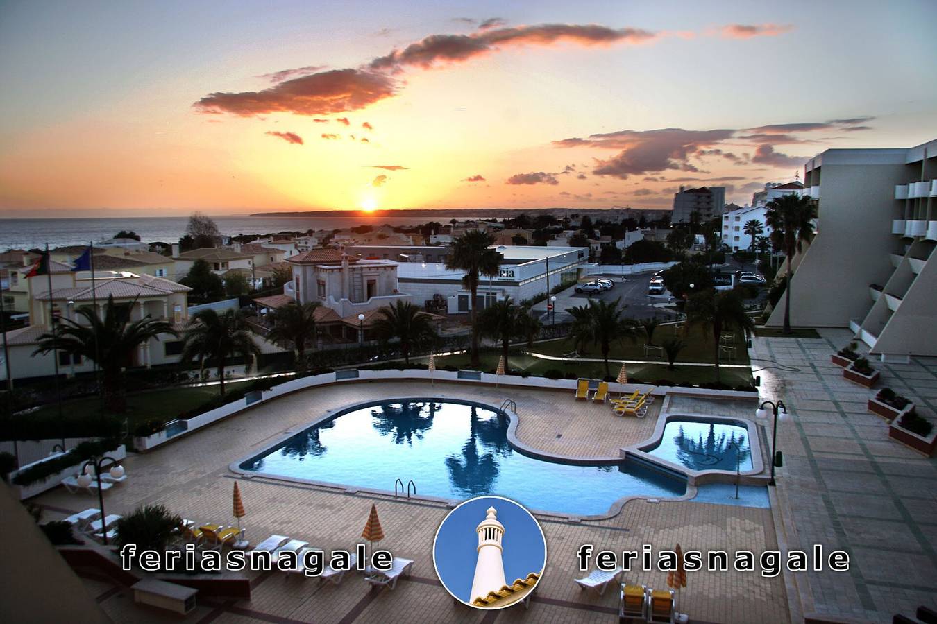 Apartamento entero, "A Ramos Apartamento Palmeira Galé", vistas al mar, piscina compartida, aire acondicionado y Wi-Fi in Guia, Distrito de Faro