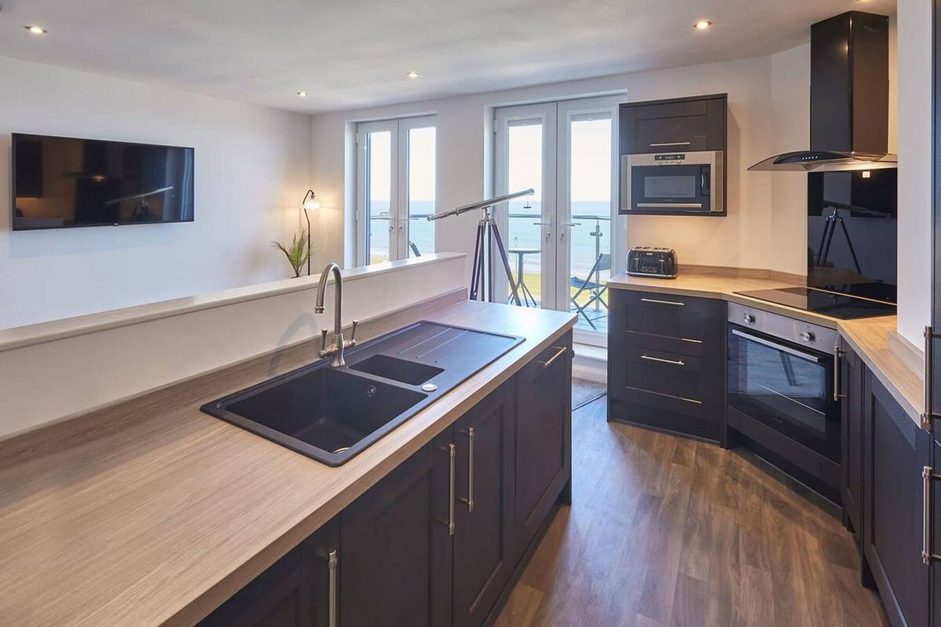 Entire apartment, Host Stay The Waves in Whitby, North York Moors National Park