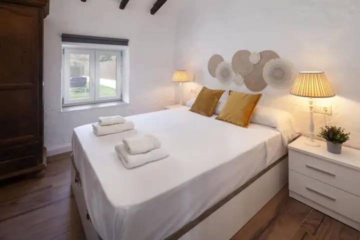 Casa rural para 6 personas, con Terraza además de Jardín y Piscina en Almáchar - 4