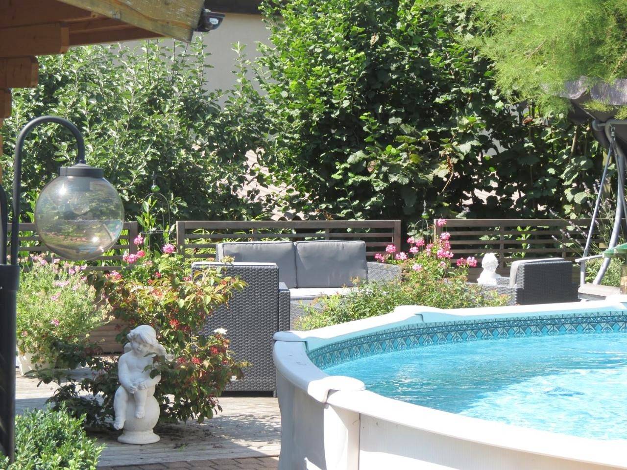 Chambre d’hôte pour 2 personnes avec jardin in Marly (Fribourg), Canton de Fribourg