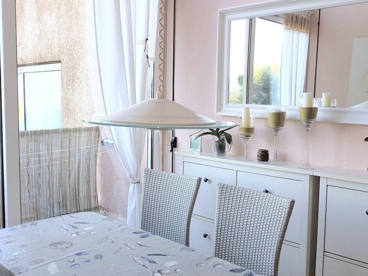 Anlage mit Tennisplatz und 3 Gemeinschaftspools in Cogolin, Draguignan region