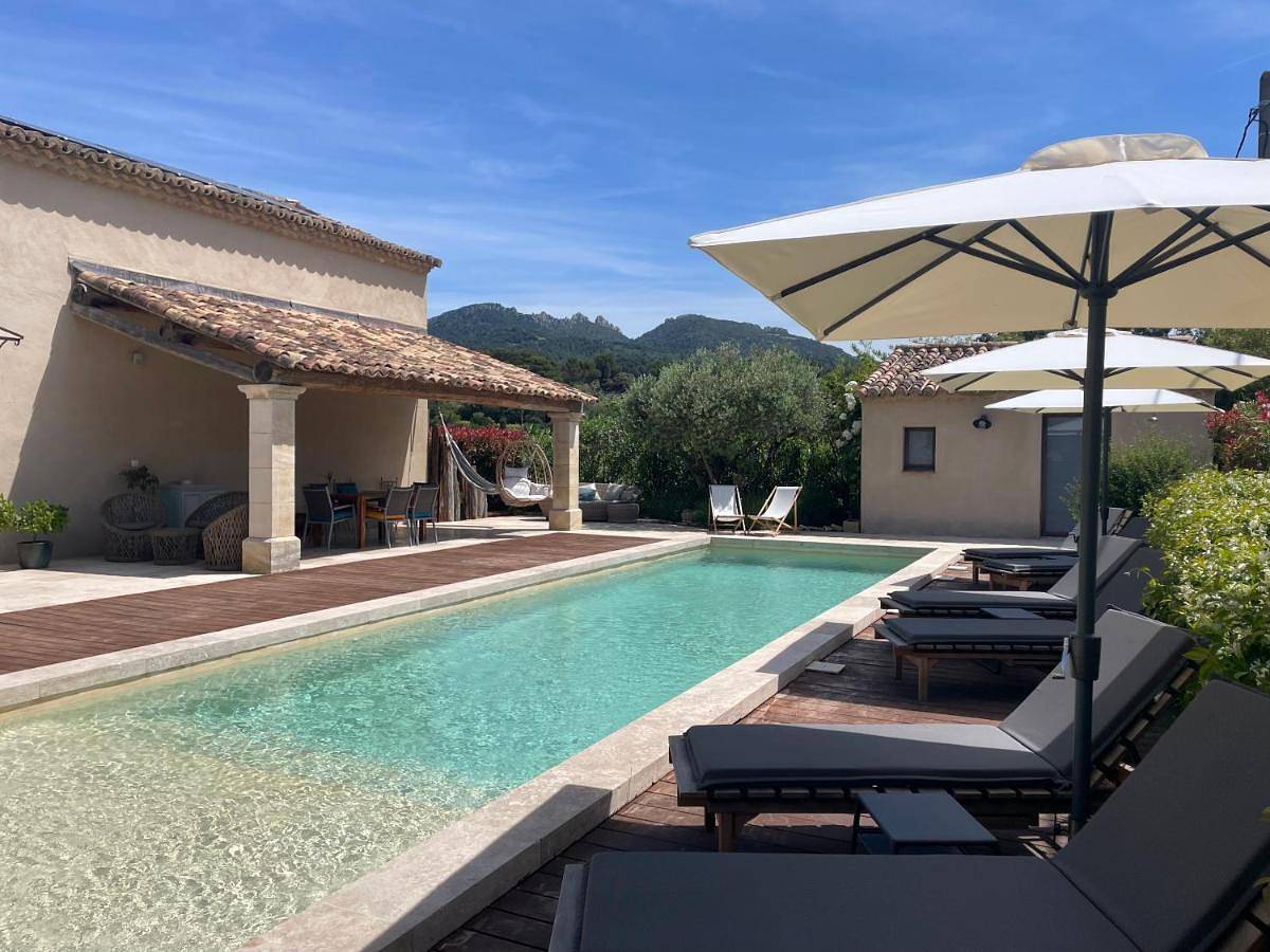 Double Room with Terrace in Vacqueyras, Vaucluse