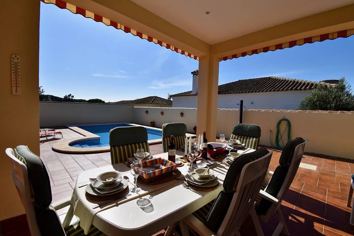 Casa rural para 6 personas, con piscina y terraza en Chiclana de la Frontera - 4