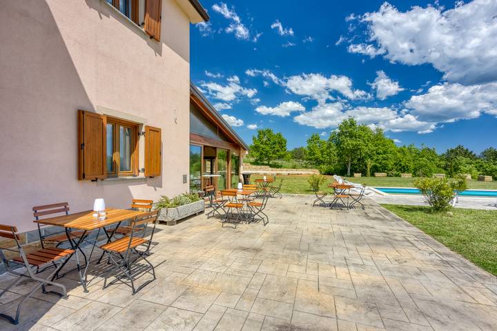 Hôtel pour 3 personnes, avec piscine et terrasse, adapté aux familles à Koper - 4