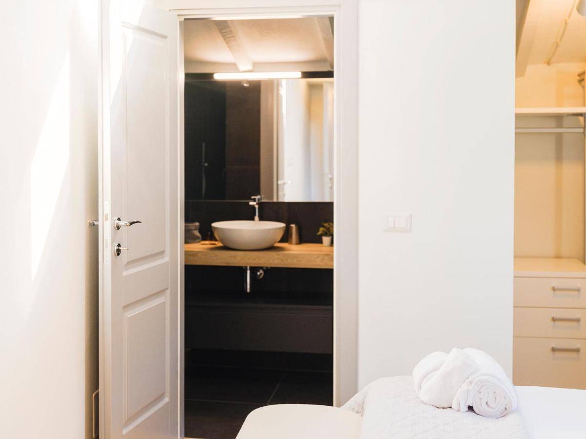 Residenza Carlotta - Luxury and design beside Arno in Florenz, Florenz Provinz
