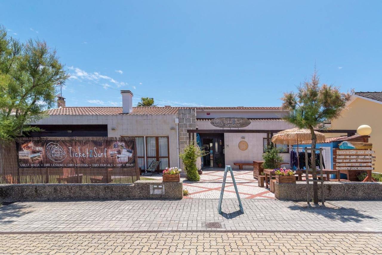 Bed in 6-Bed Mixed Dormitory Room in Praia da Tocha, Tocha (Cantanhede)