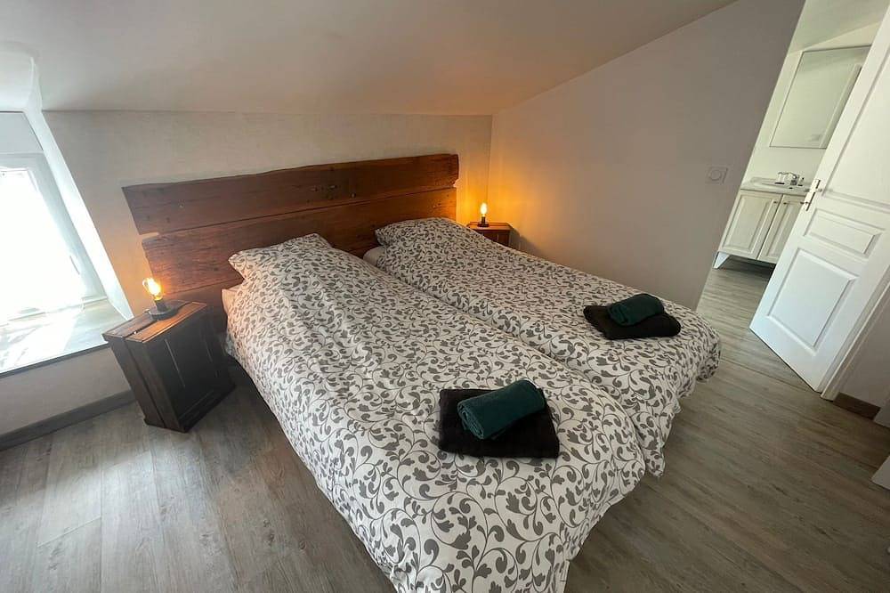 Gîte avec piscine, calme, parenthèse en Vendée in Sainte-Hermine, Fontenay-le-Comte